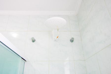 Casa à venda com 294m², 3 quartos e 4 vagas Casa à venda com 294m², 3 quartos e 4 vagasBanheiro social 2