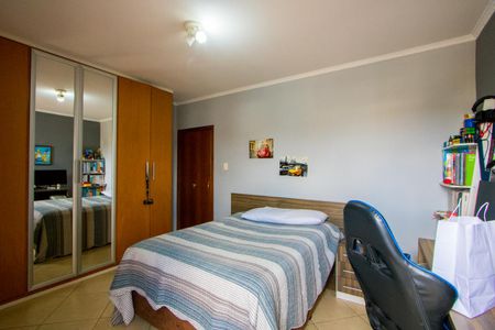 Casa à venda com 294m², 3 quartos e 4 vagas Casa à venda com 294m², 3 quartos e 4 vagasQuarto 1 - Suíte