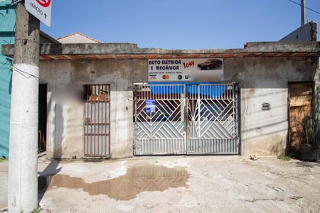 Casa à venda com 300m², 7 quartos e 10 vagas Casa à venda com 300m², 7 quartos e 10 vagasFachada