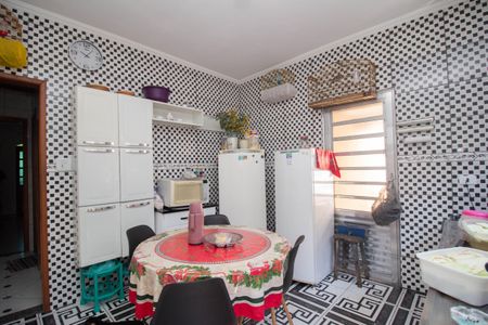 Casa à venda com 300m², 7 quartos e 10 vagas Casa à venda com 300m², 7 quartos e 10 vagasCozinha