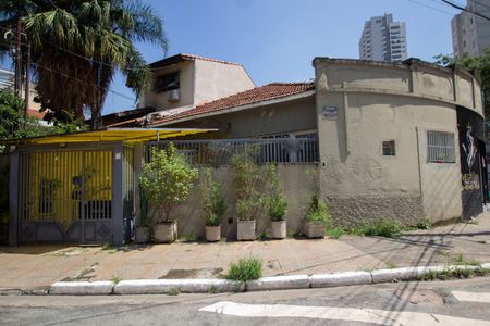Casa à venda com 300m², 7 quartos e 10 vagas Casa à venda com 300m², 7 quartos e 10 vagasFachada - Fundos