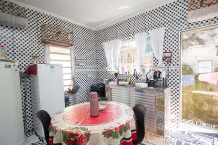 Casa à venda com 300m², 7 quartos e 10 vagas Casa à venda com 300m², 7 quartos e 10 vagasCozinha