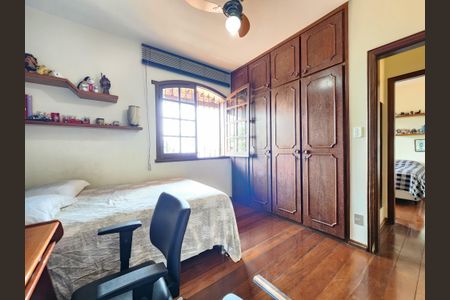 Casa à venda com 513m², 5 quartos e 6 vagasQuarto 3