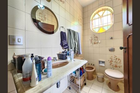 Casa à venda com 513m², 5 quartos e 6 vagasBanheiro