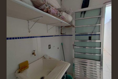 Casa de condomínio à venda com 333m², 4 quartos e 5 vagasÁrea de Serviço