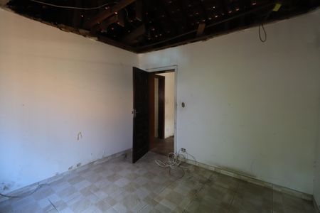 Casa à venda com 510m², 3 quartos e 3 vagasQuarto 1  (casa 2)