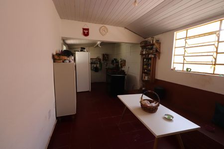 Casa à venda com 510m², 3 quartos e 3 vagasCozinha (casa 1)