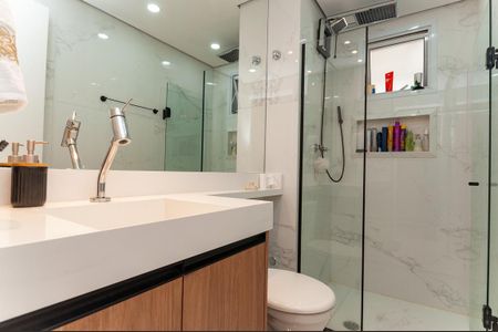 Casa à venda com 96m², 2 quartos e 2 vagasBanheiro do quarto 2 Suíte