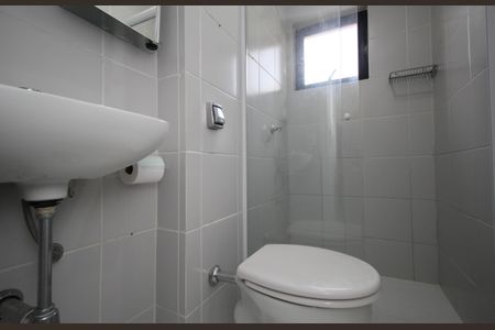 Apartamento para alugar com 130m², 3 quartos e 2 vagas Apartamento para alugar com 130m², 3 quartos e 2 vagasBanheiro suíte 1