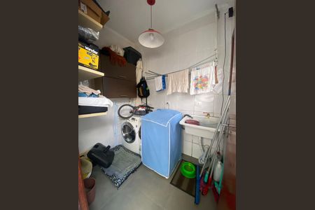 Casa à venda com 280m², 3 quartos e 4 vagas Casa à venda com 280m², 3 quartos e 4 vagasÁrea de Serviço