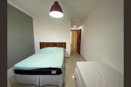 Casa à venda com 280m², 3 quartos e 4 vagas Casa à venda com 280m², 3 quartos e 4 vagasQuarto 3