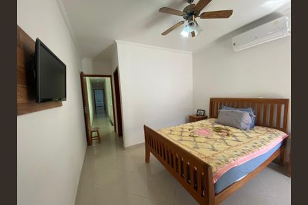 Casa à venda com 280m², 3 quartos e 4 vagas Casa à venda com 280m², 3 quartos e 4 vagasQuarto 1