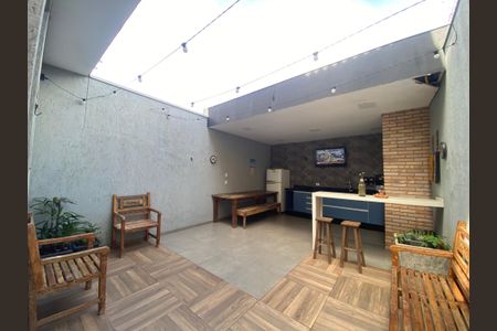 Casa à venda com 280m², 3 quartos e 4 vagas Casa à venda com 280m², 3 quartos e 4 vagasÁrea comum