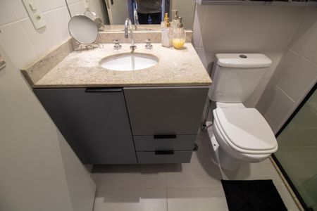 Studio para alugar com 25m², 1 quarto e sem vaga Studio para alugar com 25m², 1 quarto e sem vagaBanheiro