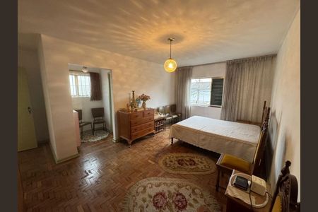 Casa à venda com 218m², 4 quartos e 3 vagas Casa à venda com 218m², 4 quartos e 3 vagasFoto 07