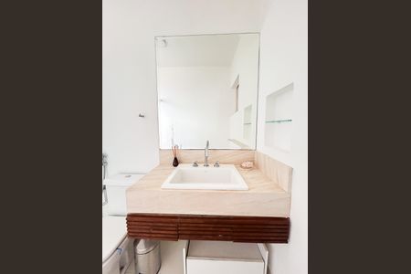 Apartamento à venda com 129m², 2 quartos e 3 vagasBanheiro