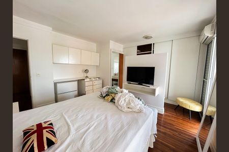 Apartamento à venda com 129m², 2 quartos e 3 vagasQuarto