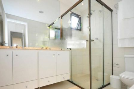 Apartamento à venda com 165m², 2 quartos e 3 vagas