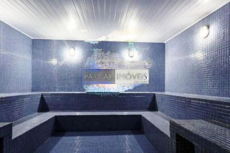 Apartamento à venda com 165m², 2 quartos e 3 vagas