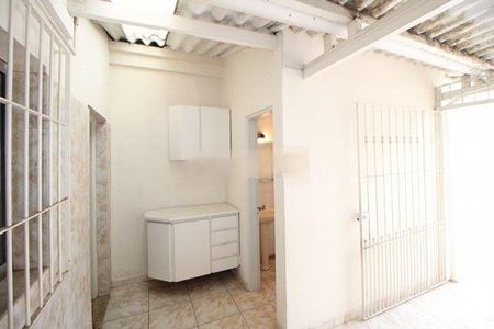 Casa à venda com 250m², 2 quartos e 2 vagas