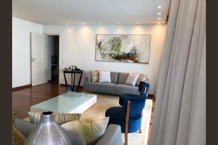 Apartamento à venda com 360m², 4 quartos e 3 vagas