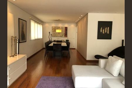 Apartamento à venda com 360m², 4 quartos e 3 vagas
