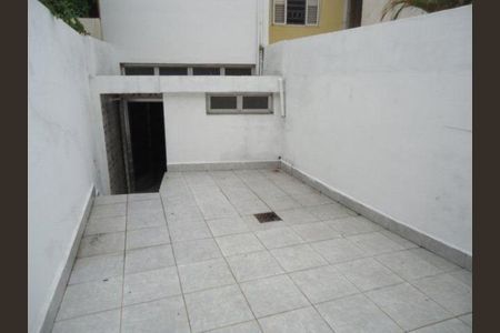 Casa à venda com 130m², 2 quartos e 1 vaga