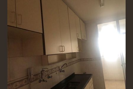 Apartamento à venda com 65m², 2 quartos e 1 vaga