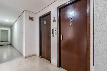 Apartamento à venda com 55m², 2 quartos e 1 vaga