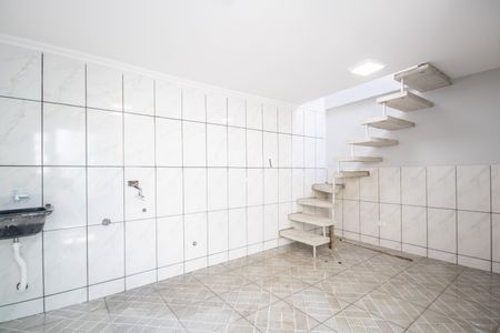 Casa para alugar com 120m², 3 quartos e 1 vagaÁrea de Serviço