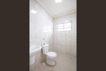 Casa para alugar com 120m², 3 quartos e 1 vagaBanheiro