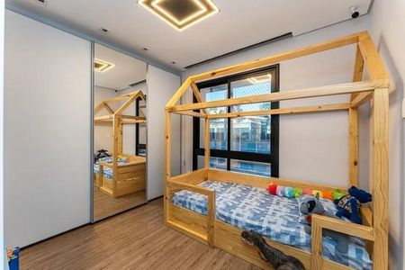 Casa de condomínio à venda com 580m², 3 quartos e 6 vagas
