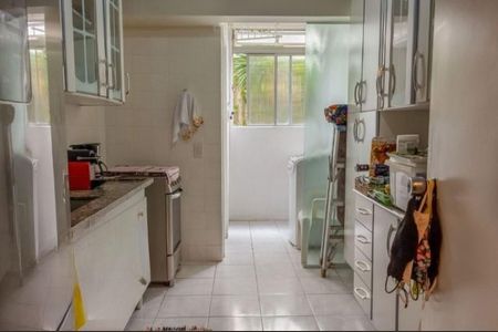 Apartamento à venda com 64m², 2 quartos e 1 vaga