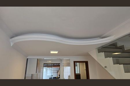 Casa à venda com 115m², 2 quartos e 2 vagas