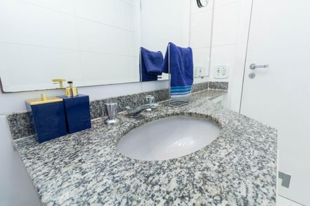 Apartamento à venda com 87m², 3 quartos e 2 vagas Apartamento à venda com 87m², 3 quartos e 2 vagasBanheiro 2