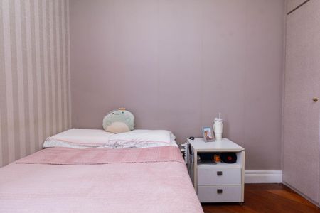 Apartamento à venda com 87m², 3 quartos e 2 vagas Apartamento à venda com 87m², 3 quartos e 2 vagasQuarto 2