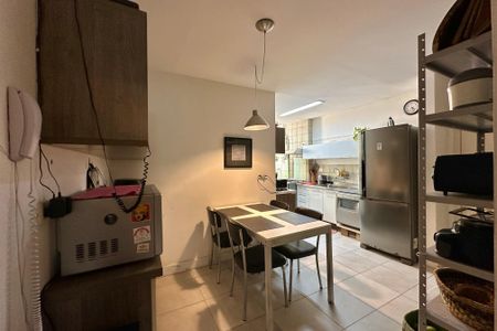 Apartamento à venda com 170m², 3 quartos e 2 vagas Apartamento à venda com 170m², 3 quartos e 2 vagasCozinha