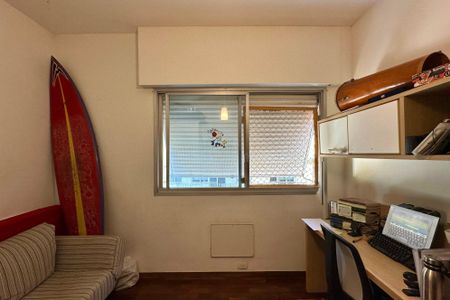 Apartamento à venda com 170m², 3 quartos e 2 vagas Apartamento à venda com 170m², 3 quartos e 2 vagasQuarto 2