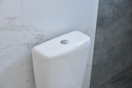 Casa à venda com 155m², 3 quartos e 4 vagasBanheiro da Suíte 2