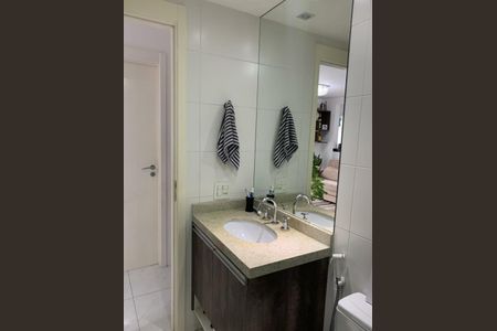 Apartamento à venda com 75m², 2 quartos e 1 vaga