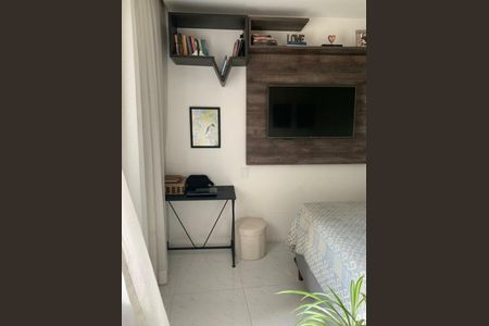 Apartamento à venda com 75m², 2 quartos e 1 vaga