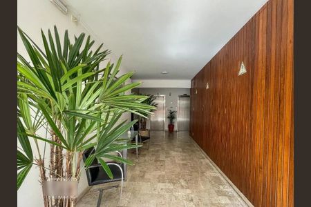 Apartamento à venda com 103m², 2 quartos e 1 vaga