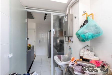 Apartamento à venda com 61m², 2 quartos e 1 vaga Apartamento à venda com 61m², 2 quartos e 1 vagaÁrea de Serviço