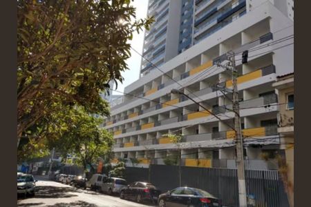 Apartamento à venda com 25m², 1 quarto e sem vaga