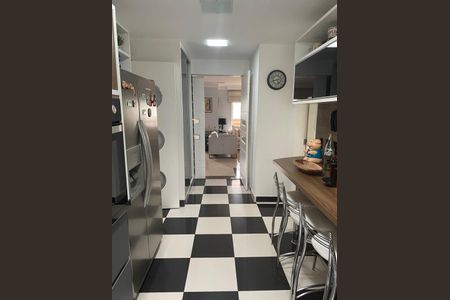 Apartamento à venda com 201m², 4 quartos e 4 vagas