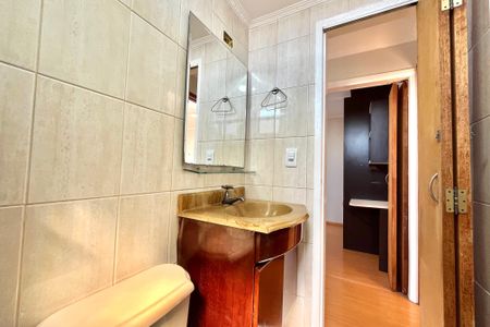 Apartamento à venda com 52m², 2 quartos e 1 vaga Apartamento à venda com 52m², 2 quartos e 1 vagaBanheiro