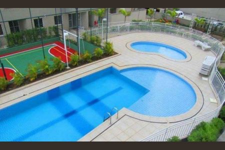 Apartamento à venda com 62m², 2 quartos e 1 vaga