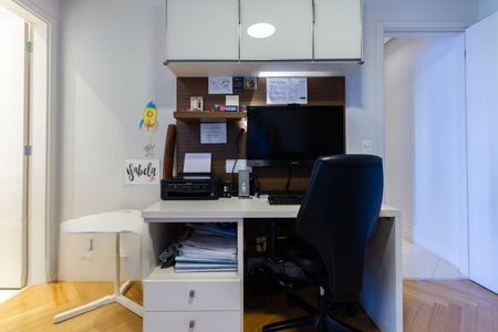 Apartamento à venda com 235m², 4 quartos e 4 vagas