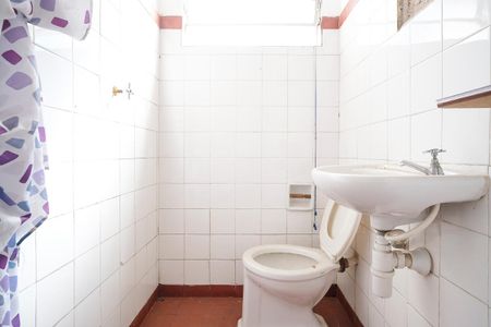 Casa à venda com 174m², 3 quartos e 2 vagasÁrea de serviço