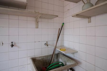 Casa à venda com 174m², 3 quartos e 2 vagasÁrea de serviço